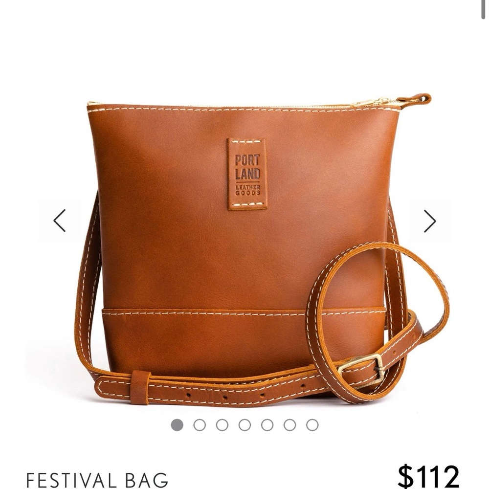 Portland Leather Rose Festival Crossbody Bag - Picture 5 of 5